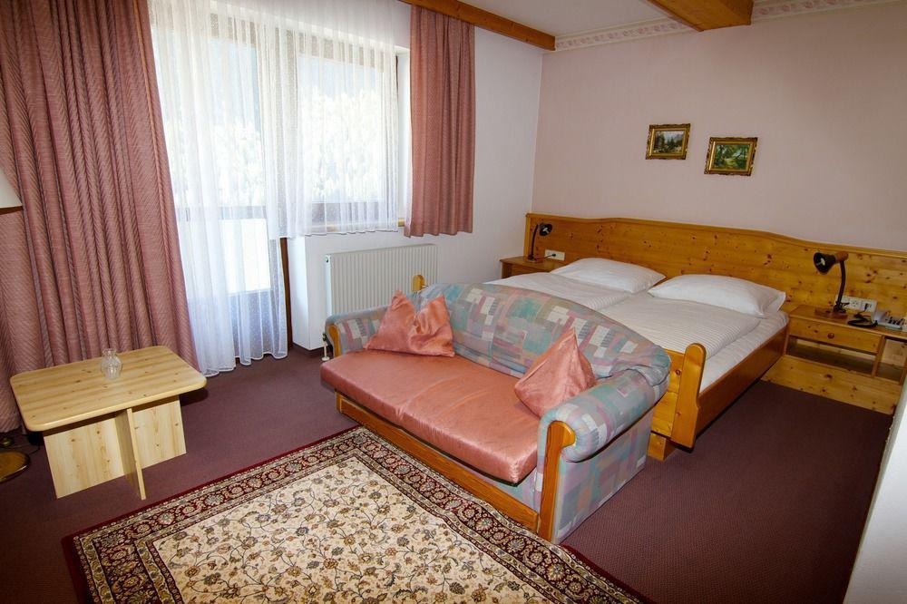 Hotel Rupertihaus Heiligenblut Luaran gambar