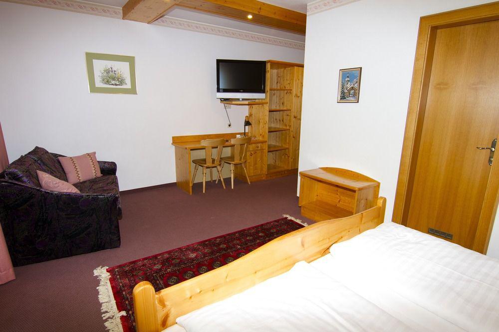 Hotel Rupertihaus Heiligenblut Luaran gambar